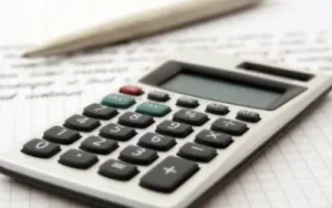 Lire la suite à propos de l’article Le budget cantonal accepté avec une baisse d&rsquo;impôt – les communes épargnées